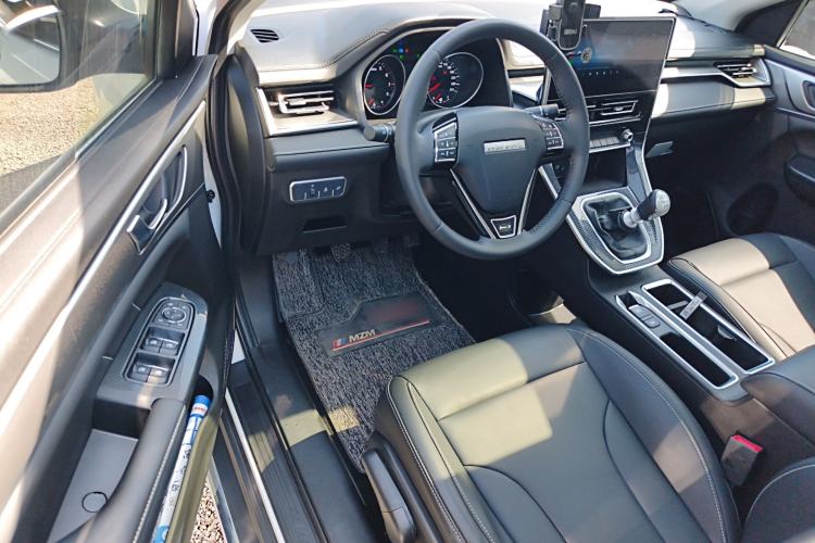 Used Haval M6 2021 PLUS 1.5T Manual Luxury Smart Connectivity Model Driver Seat