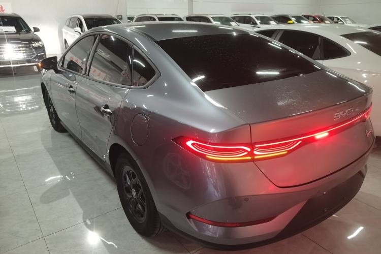 Used BYD Qin PLUS 2025 DM-i Smart Drive 55KM Leading Model Exterior 2