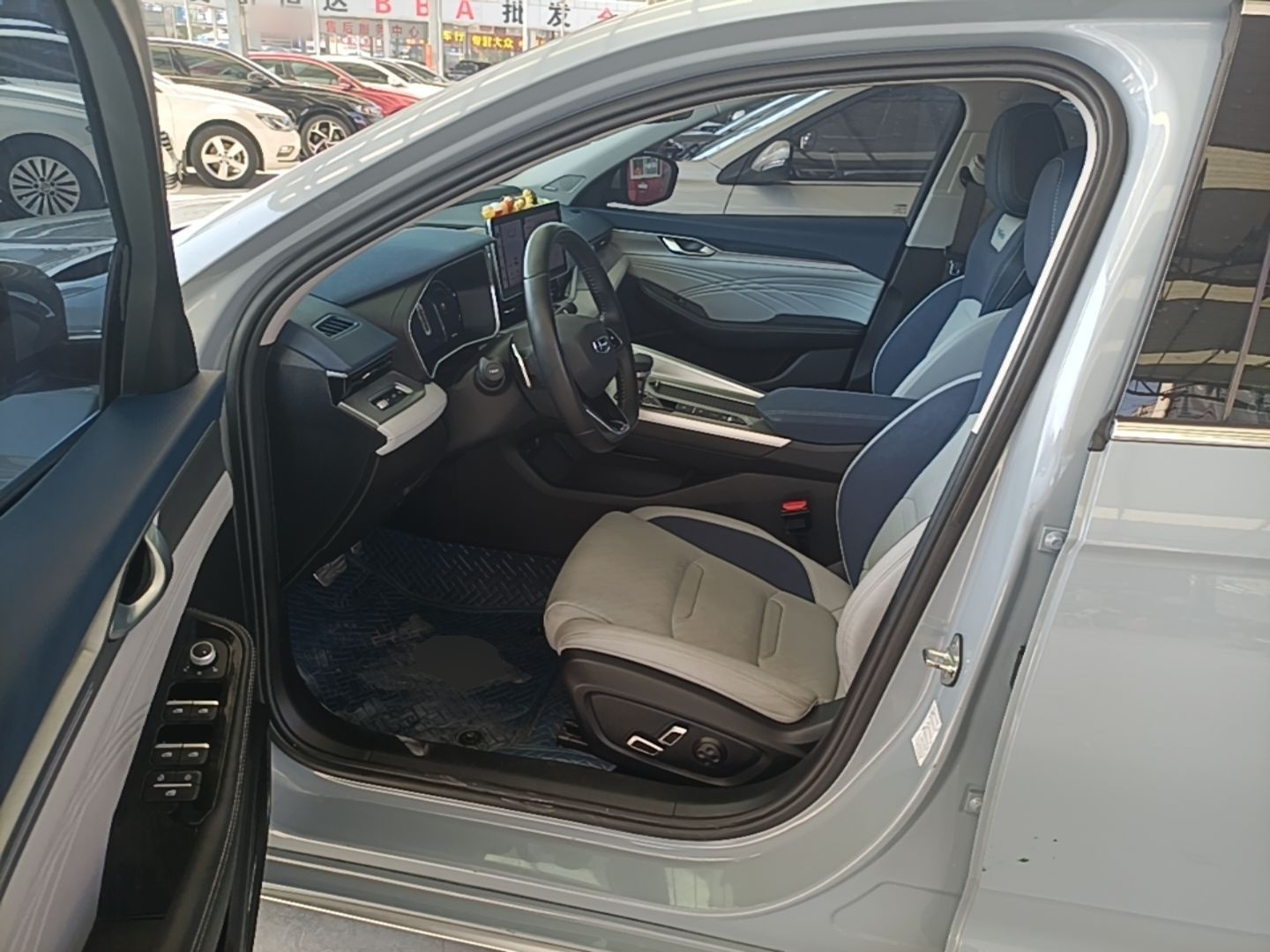 Geely Auto Preface 2023 2.0TD Prestige Version — снимка 18
