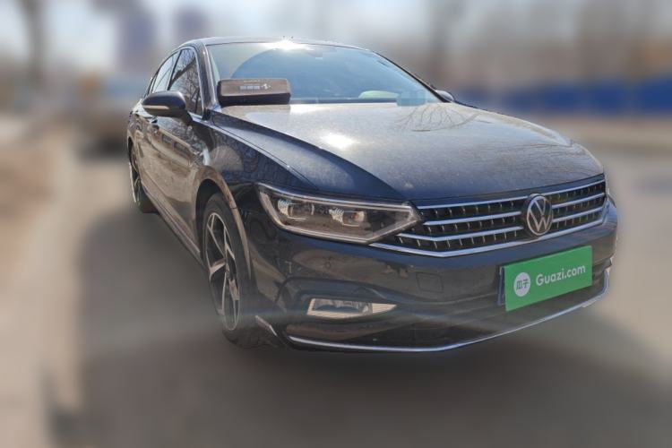 Used Volkswagen Magotan 2024 2 Million Units Zhongxiang Version 330TSI DSG Luxury Edition