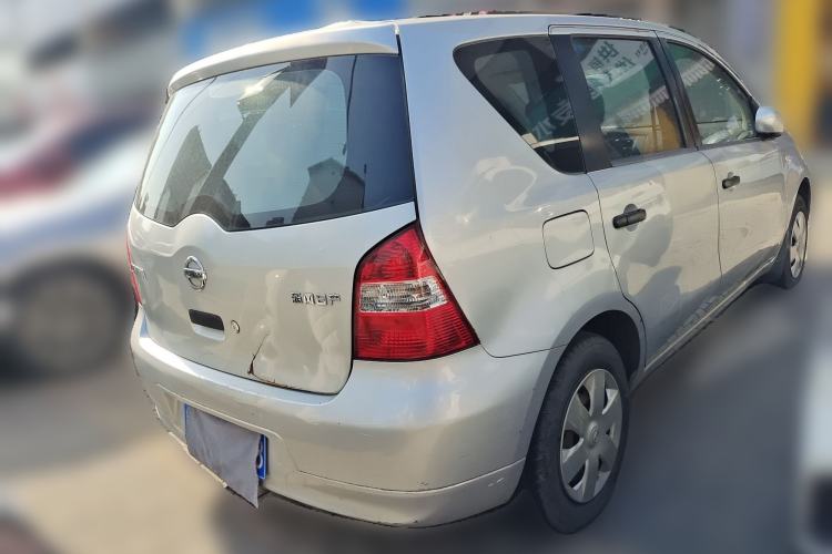 Used Nissan Livina 2010 Jingyue Edition 1.6L Manual All-Around Model
