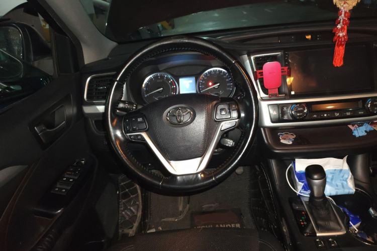 Used Toyota Highlander 2015 2.0T Four-Wheel Drive Luxury Edition 7-Seater