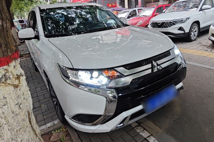 Used Mitsubishi Outlander 2021 Revised Version 2.0L Two-Wheel Drive Comfort Edition 5 Seats