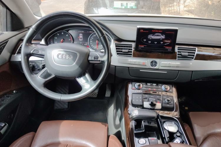 Used Audi A8 2014 A8L 45 TFSI quattro Comfort model
