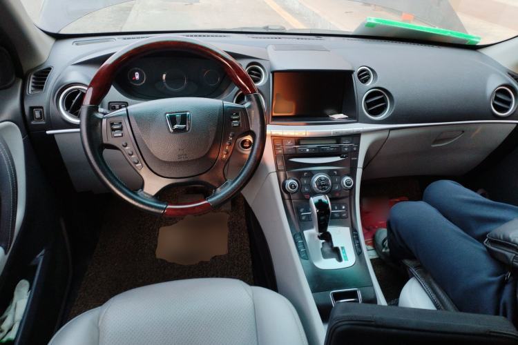 Used Luxgen Great 7 SUV 2013 Limited-Edition Sharp Edition 2.2T All-Wheel-Drive Prestige Model
