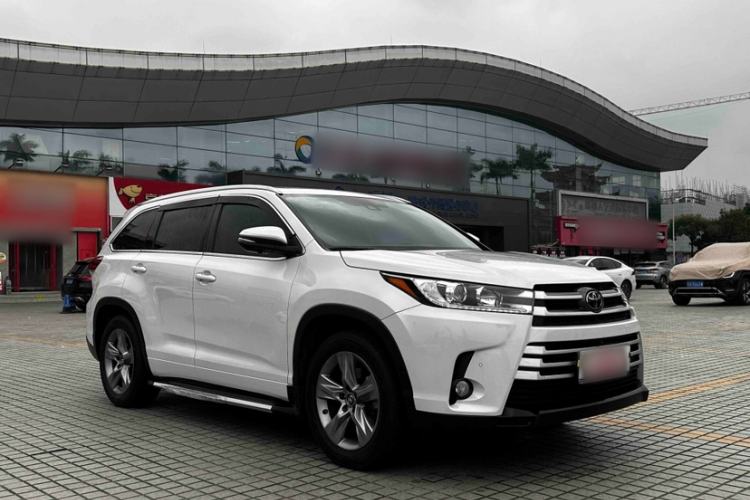 Used Toyota Highlander 2018 2.0T Four-Wheel Drive Luxury Version 7 Seats China VI Standard
