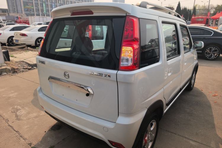 Used BAIC Changhe Wagon R X5 2023 1.4L Standard Edition Rear Right 45 Deg