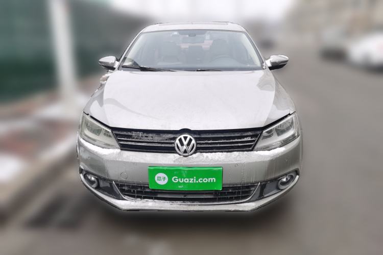 Used Volkswagen Sagitar 2012 1.4TSI Automatic Luxury Edition
