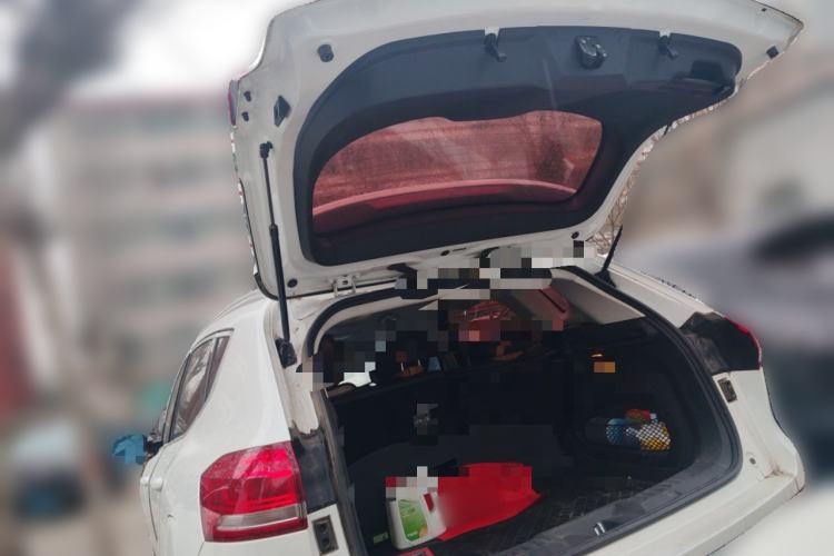 Used Haval H6 2017 Red Label 2.0T Automatic Two-Wheel Drive ZhiShang Model