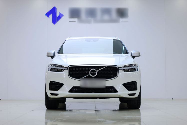Used Volvo XC60 2018 T5 4x4 Smart & Sporty Edition Exterior 1