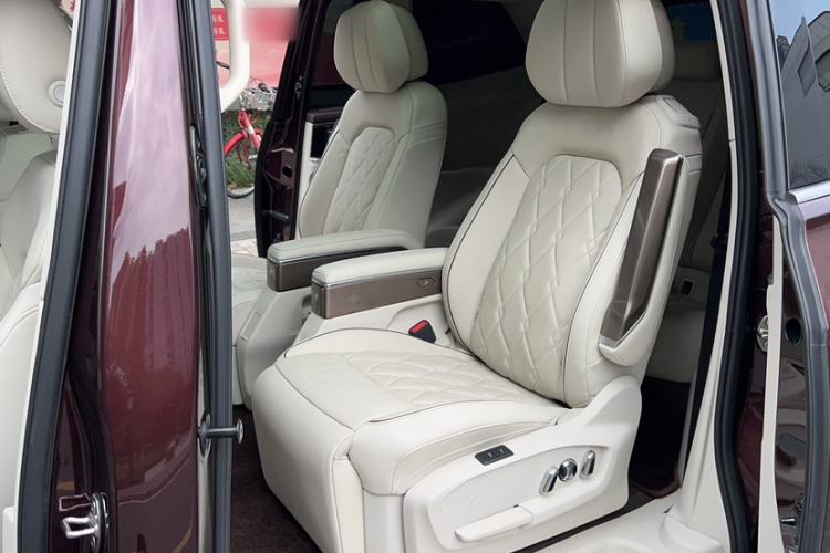 Used Volkswagen Viloran 2020 380TSI Prestige Edition Interior 1