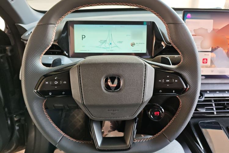 Used Changan UNI-V 2025 Model Third-Generation 2.0T Dynamic Edition