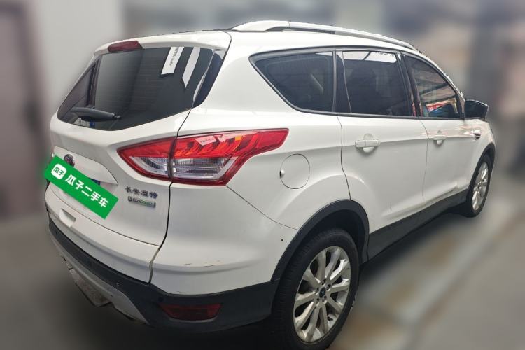 Used Ford Kuga 2015 1.5L GTDi Two-Wheel-Drive Comfort Model Rear Right 45 Deg