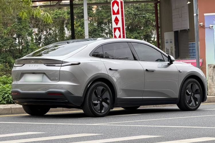 Used ONVO L60 2024 60 kWh Rear-Drive Version Rear Right 45 Deg