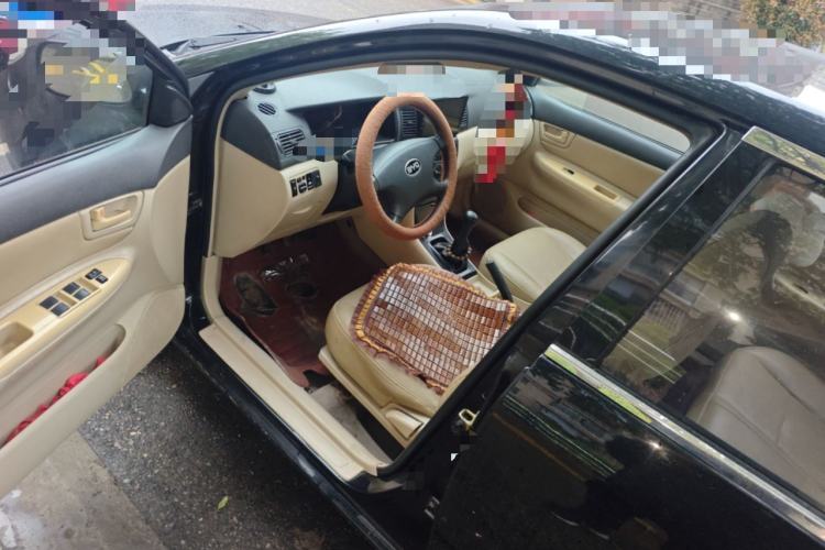 Used BYD F3 2012 Energy-Saving Edition 1.5L Manual Standard Model
