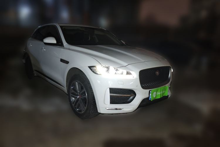 Used Jaguar F-PACE 2016 2.0T Two-Wheel Drive Urban Luxury Edition