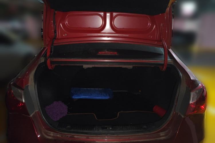 Used Hyundai Celesta 2011 1.6L Automatic Comfort Edition Trunk