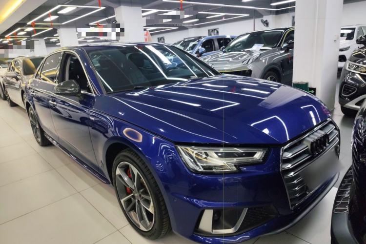 Used Audi A4L 2019 40 TFSI Fashion Version China V