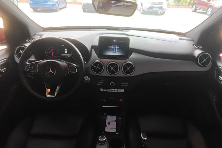 Used Mercedes-Benz B-Class 2019 B 200 Fashion Model