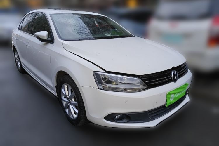 Used Volkswagen Sagitar 2012 1.4TSI Automatic Luxury Edition Front Right 45 Deg