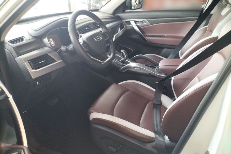 Used Geely Auto Emgrand X7 Sport 2022 1.8TD DCT Zhiya Trim