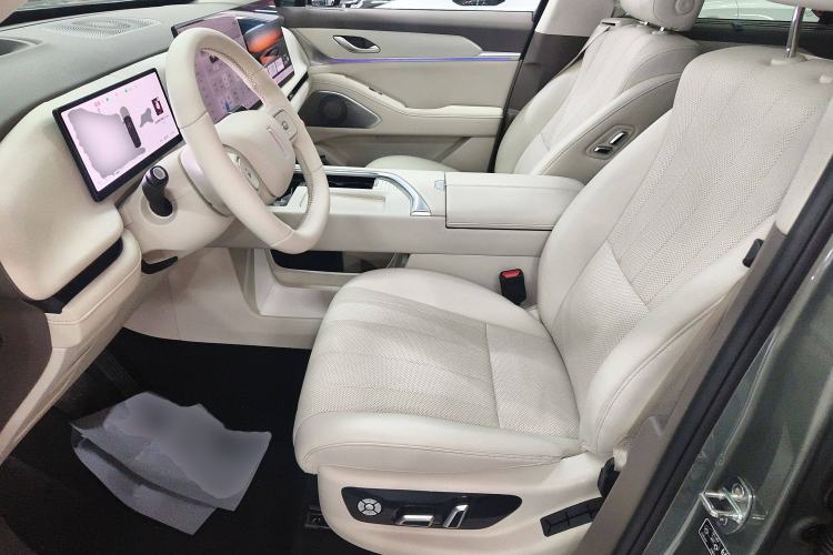 Used Wey Lanshan 2025 Four-Wheel Drive Max