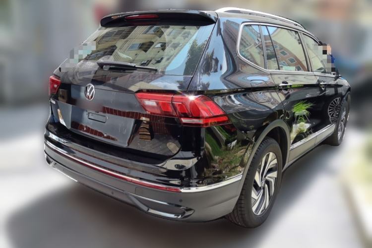 Used Volkswagen Tiguan L 2025 Model, Outstanding Version, 300TSI Automatic Two-Wheel Drive Longteng Edition