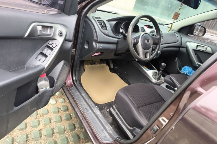 Used Kia Forte 2011 1.6L MT GL Driver Seat