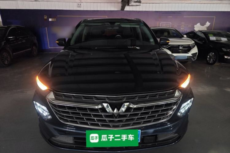 Used Wuling Victory 2020 1.5T CVT Flagship Edition Front