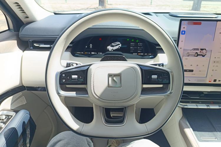 Used Zeekr 9X 2025 Ultra Edition 70kWh
