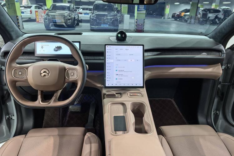 Used Nio ES6 2023 75 kWh
