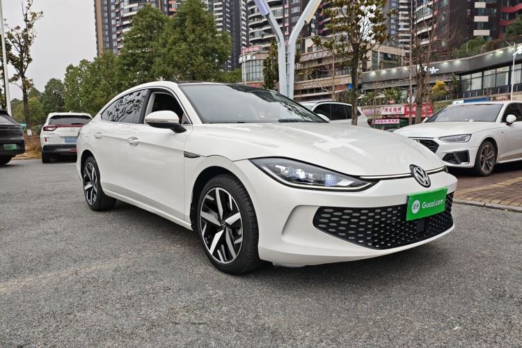 Used Volkswagen Lamando 2023 Lavida L 280TSI DSG Cool & Spicy Edition
