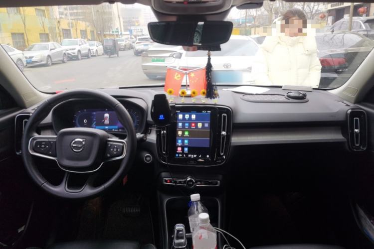 Used Volvo XC40 2023 B4 4x4 Smart Luxury Edition
