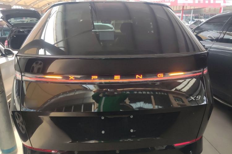 Used XPeng X9 2025 740 Ultra-Long Range Max Rear