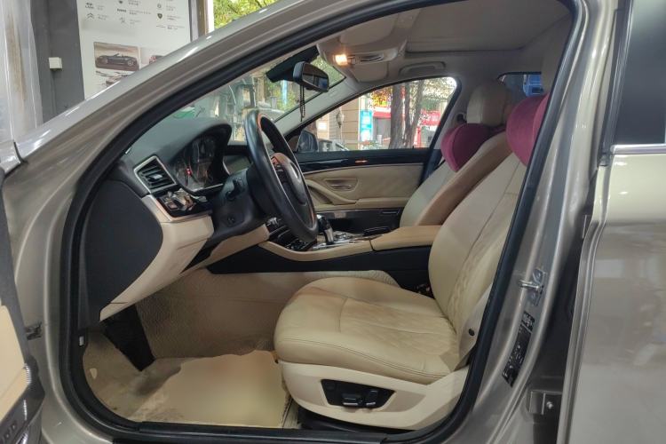 Used BMW 5 Series 2011 528Li Leading Model