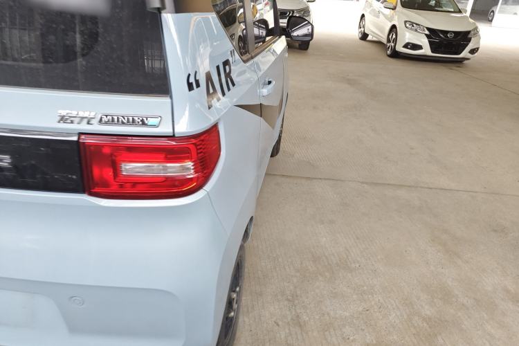 Used Wuling Hongguang MINIEV 2020 Freedom Version Lithium Iron Phosphate Exterior 3