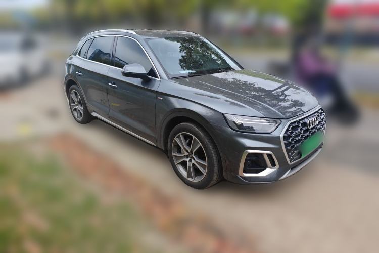 Used Audi Q5L 2021 40 TFSI Fashion Dynamic Model Front Right 45 Deg