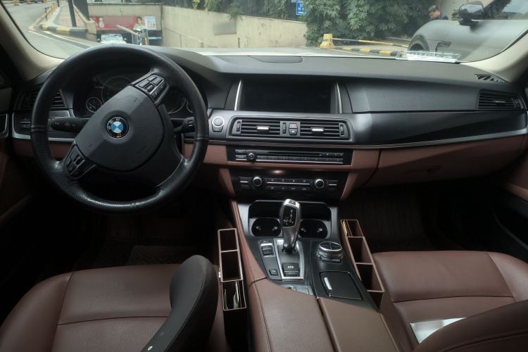 Used BMW 5 Series 2014 520Li Elegant Model