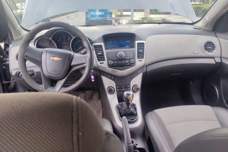 Used Chevrolet Cruze 2009 1.6L SE MT
