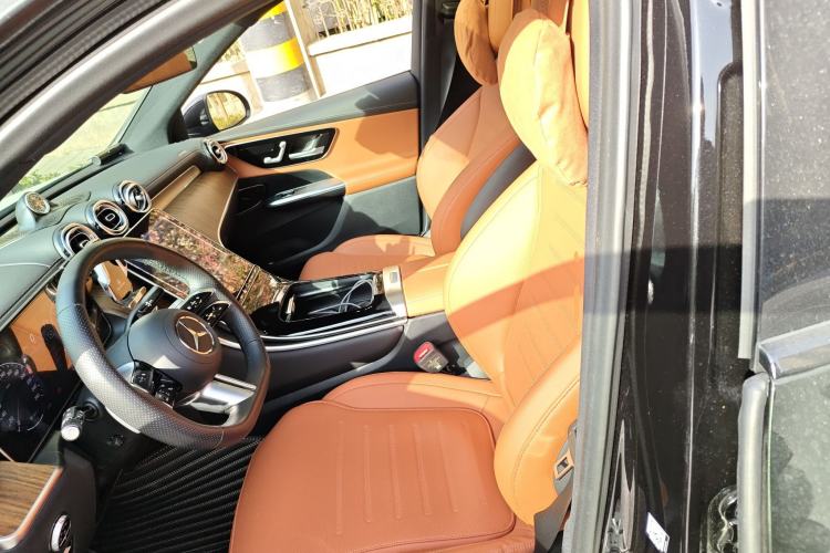 Used Mercedes-Benz GLC 2024 GLC 300 L 4MATIC Dynamic Edition 5-seater Left Front Seat