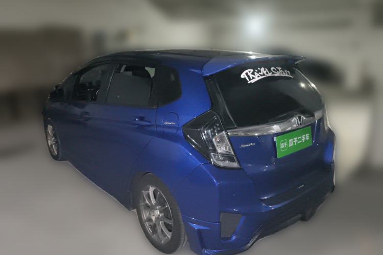 Used Honda Fit 2014 1.5L SE CVT Fashion Model Rear Left 45 Deg