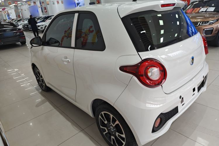 Used Brilliance Xinri i03A 2022 Online Ride-Hailing Custom Edition
