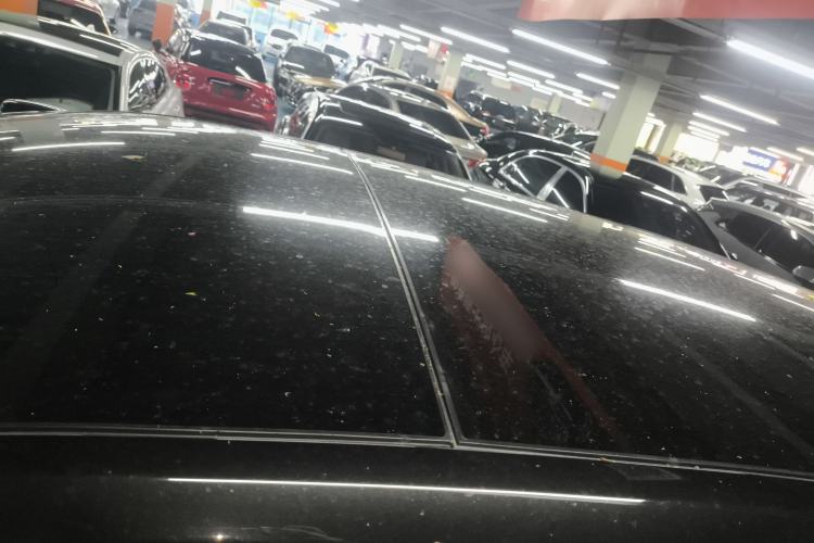 Used ONVO Luxeed L90 2025 Model—Ultra Six-Seater Version Roof