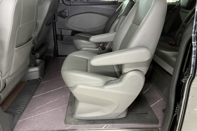 Used Ford Tourneo Custom 2020 2.0T Automatic Elite Edition China VI Standard