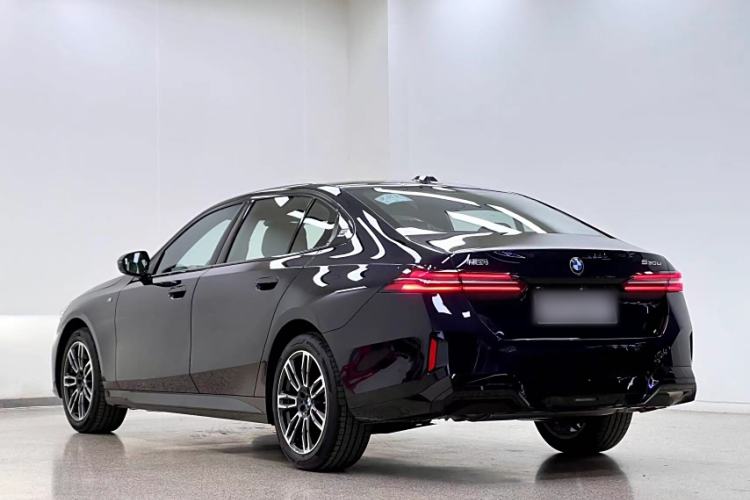 Used BMW 5 Series 2025 530Li Leading Model M Sport Package