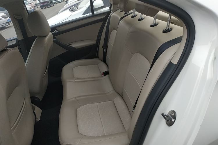 Used Volkswagen Santana 2013 1.6L Automatic Comfort Edition