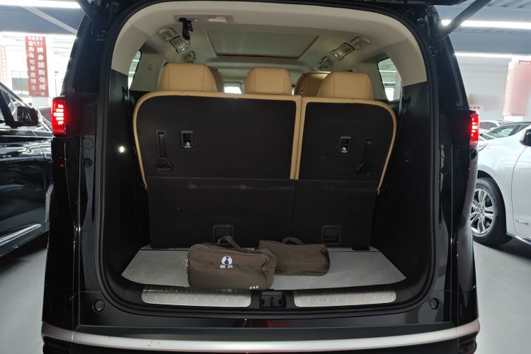 Used Denza D9 2024 DM-i 980 Four-Wheel Drive Prestige Model