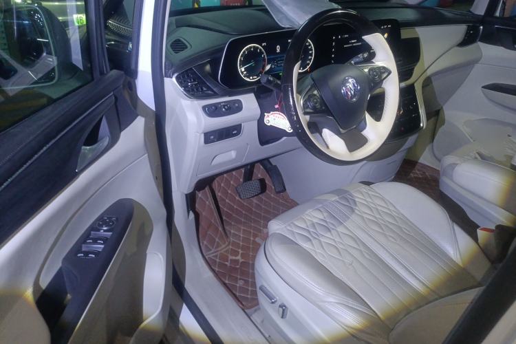 Used Buick GL8 2021 ES Landtrek 653T Comfort Edition Driver Seat