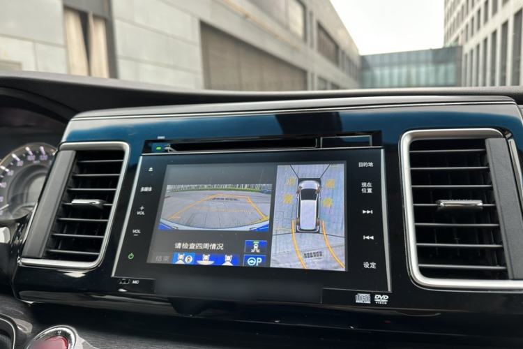 Used Honda Elysion 2016 2.4L Supreme Edition Interior 2