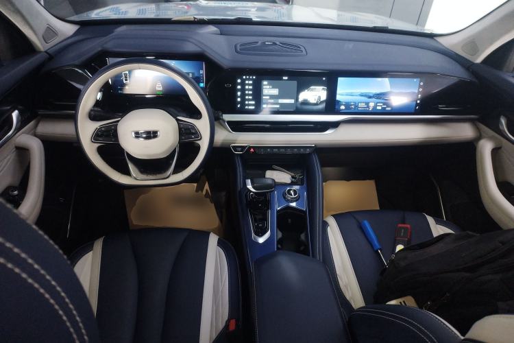 Used Geely Auto Monjaro L 2022 1.5T Leishen Hi·F Plug-in Hybrid Super Xun
